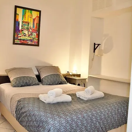 Apartment T1 Spacieux - Jardin & Terrasse - Quartier St Anne *